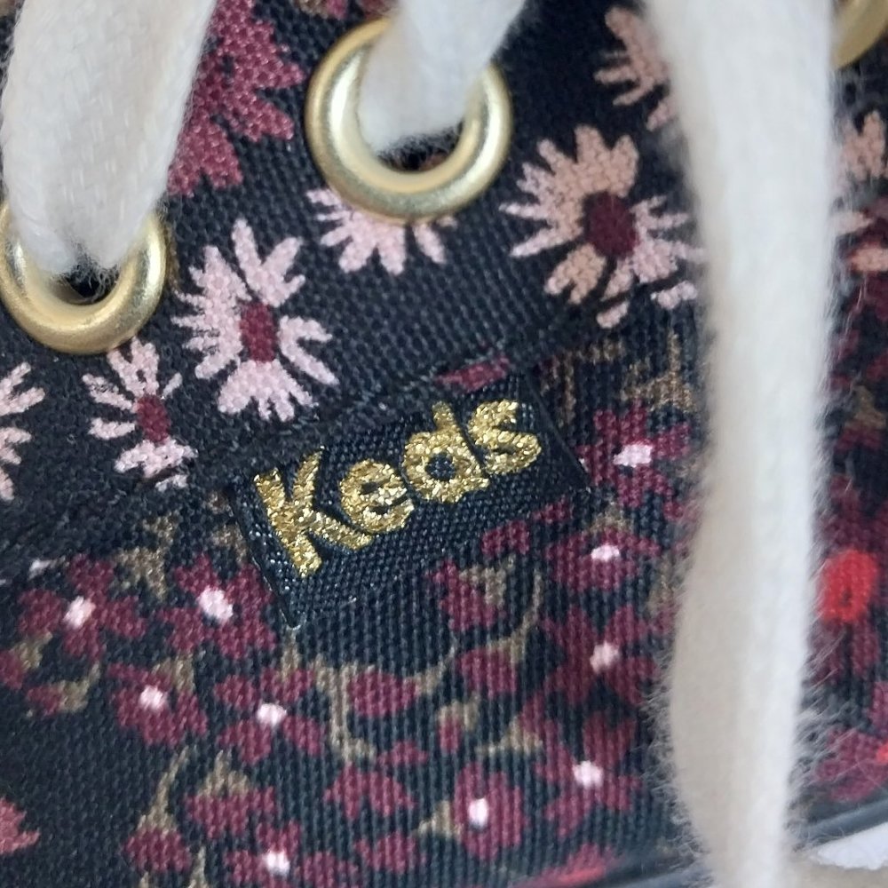 Keds Jump Kick Black and Pink Floral Print Lace Up Sneaker NWOB - Picture 6 of 10